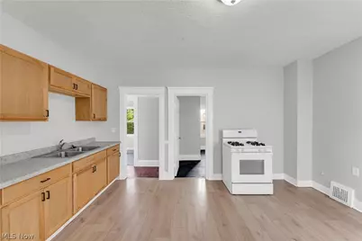 13105 Carrington Avenue #1/DN, Loveland, OH 44135 - Photo 10