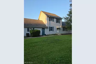 139 Meadowpark Drive, Cambridge, OH 43725 - Photo 1