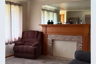 263 Park Drive, Campbell, OH 44405 - Photo 4