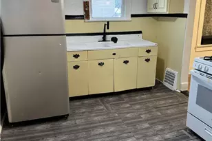 117 Kent Ct, Akron, OH 44305 - Photo 10