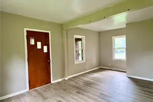 548 Winans Ave, Akron, OH 44306 - Photo 8