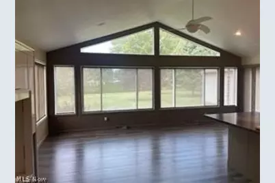 6235 Beverly Avenue NE, Canton, OH 44721 - Photo 4