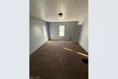 2054 W 83rd Street, Loveland, OH 44102 - Photo 4