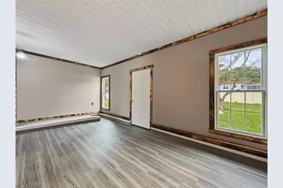 553 Judith Lane, Struthers, OH 44471 - Photo 8