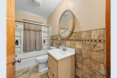 553 Judith Lane, Struthers, OH 44471 - Photo 12
