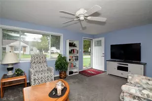 1299 Beech St, Willoughby, OH 44094 - Photo 4