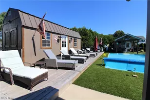 262 Topaz Cir, Canfield, OH 44406 - Photo 6