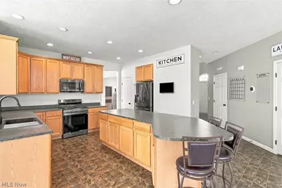 7372 Meadow Brooke Way, Northfield, OH 44067 - Photo 20
