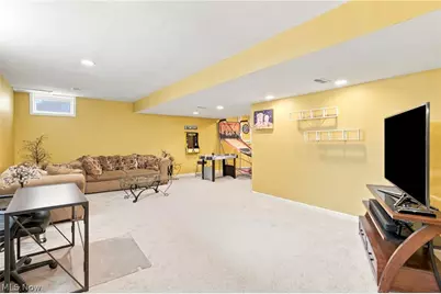 7372 Meadow Brooke Way, Northfield, OH 44067 - Photo 46