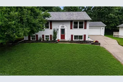 1729 Woodcrest Drive, Wooster, OH 44691 - Photo 2