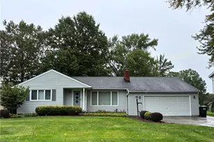 1551 Wilsonway Dr, Barberton, OH 44203 - Photo 1