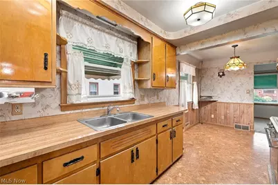 15402 Louis Avenue, Loveland, OH 44135 - Photo 10