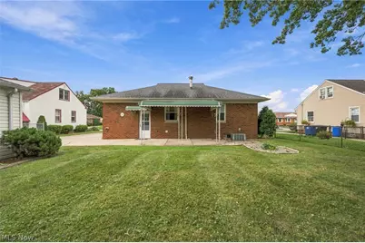 15402 Louis Avenue, Loveland, OH 44135 - Photo 30