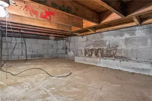2825 E Center St, Conneaut, OH 44030 - Photo 32