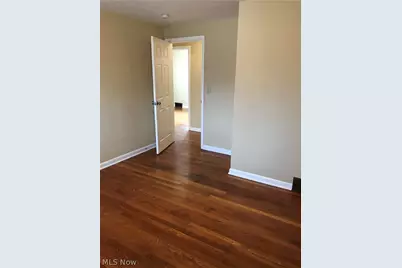 492-494 N Hawkins Avenue, Akron, OH 44313 - Photo 8