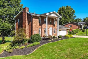 124 Brandy Dr, Marietta, OH 45750 - Photo 2