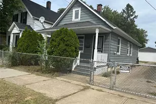 1607 E 34th St, Loveland, OH 44114 - Photo 2