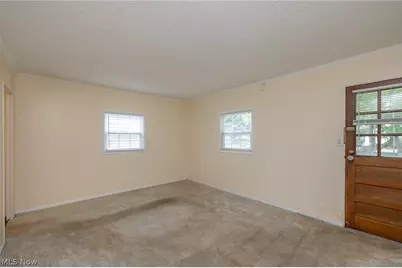 4443 Fulton Road, Loveland, OH 44144 - Photo 8