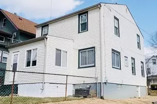 2176 10th St SW, Akron, OH 44314 - Photo 2