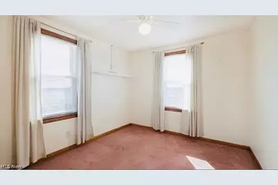 2176 10th Street SW, Akron, OH 44314 - Photo 16