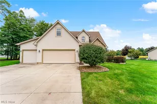 5290 Skye Dr, New Middletown, OH 44442 - Photo 36