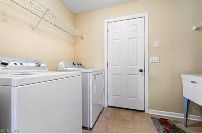 5290 Skye Drive, New Middletown, OH 44442 - Photo 18