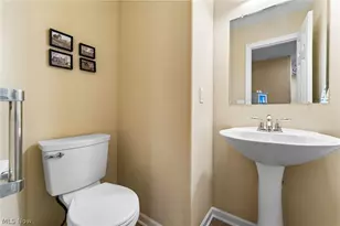5290 Skye Dr, New Middletown, OH 44442 - Photo 22