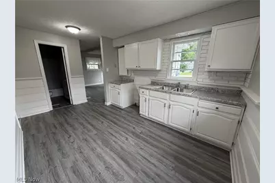 389 Button Avenue, Painesville, OH 44077 - Photo 10