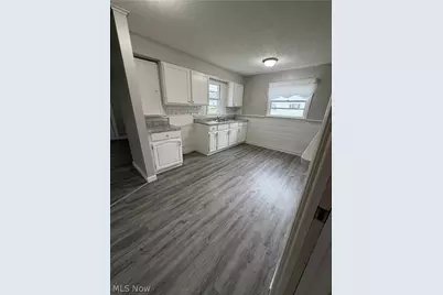 389 Button Avenue, Painesville, OH 44077 - Photo 6