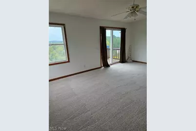 139 Meadowpark Drive, Cambridge, OH 43725 - Photo 8