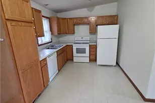 139 Meadowpark Dr, Cambridge, OH 43725 - Photo 18