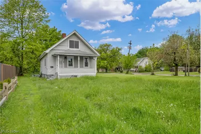1714 Long Avenue, Lorain, OH 44052 - Photo 2
