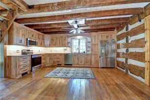 6075 Paris Ave N E, Louisville, OH 44641 - Photo 8