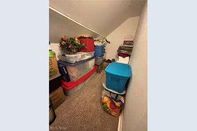 1111 Colonial Boulevard NE, Canton, OH 44714 - Photo 34