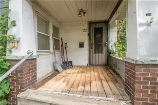 156 Colony Crescent, Akron, OH 44305 - Photo 2