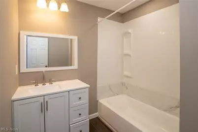318 Elmport Avenue NE, Canton, OH 44704 - Photo 16
