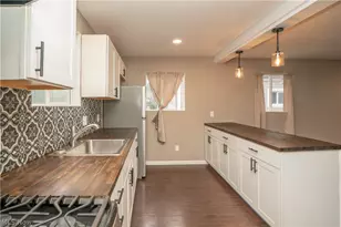 318 Elmport Ave NE, Canton, OH 44704 - Photo 10