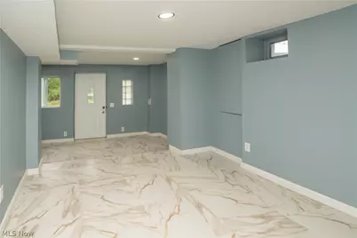 318 Elmport Avenue NE, Canton, OH 44704 - Photo 20