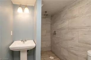 318 Elmport Ave NE, Canton, OH 44704 - Photo 26