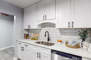 13800 Fairhill Rd, Huber Heights, OH 44120 - Photo 10