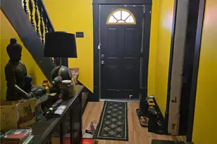 212 E Miller Ave, Akron, OH 44301 - Photo 6
