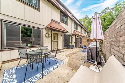 9956 Johnnycake Ridge Road #E15, Concord Twp, OH 44077 - Photo 36
