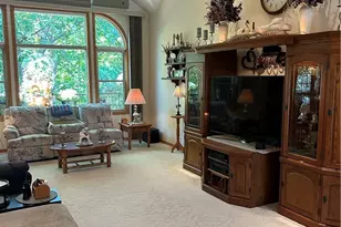 1265 River Run Dr, Macedonia, OH 44056 - Photo 4