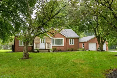 5815 Glyn Drive NW, North Canton, OH 44720 - Photo 2