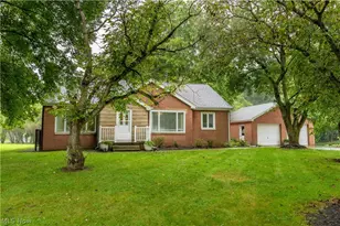 5815 Glyn Dr NW, North Canton, OH 44720 - Photo 2