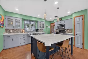 1246 Applegrove St NE, Canton, OH 44721 - Photo 4