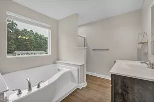 6823 Glendale Rd, North Ridgeville, OH 44039 - Photo 18