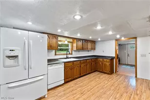 1314 Mattie St SE, Canton, OH 44707 - Photo 16