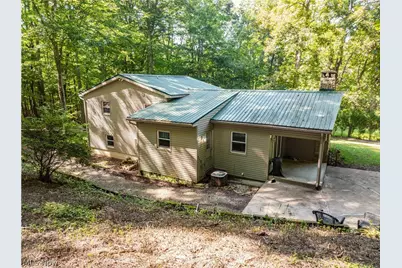 29556 Township Road 209, Coshocton, OH 43812 - Photo 4