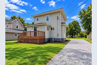 364 E Main Street, Gnadenhutten, OH 44629 - Photo 28